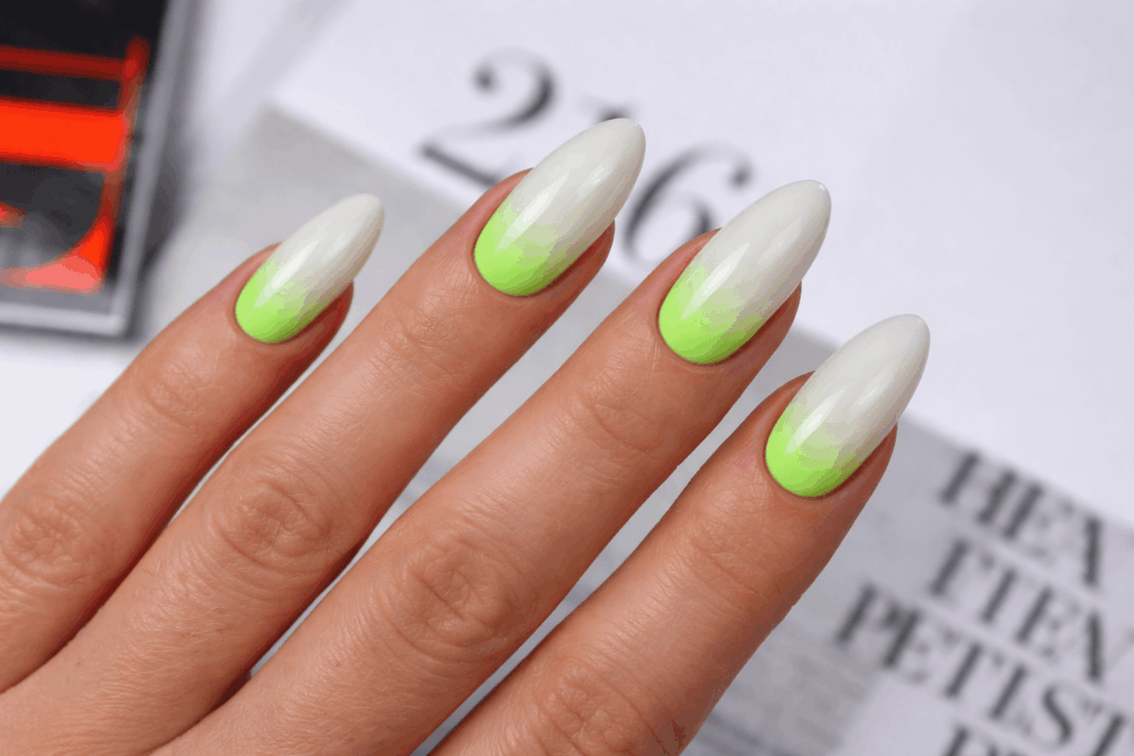 Vernis en jeux de couleurs