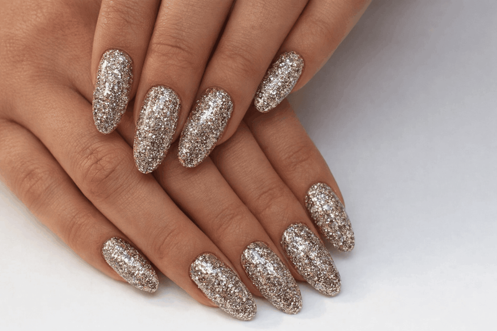 Vernis ongles pailletés